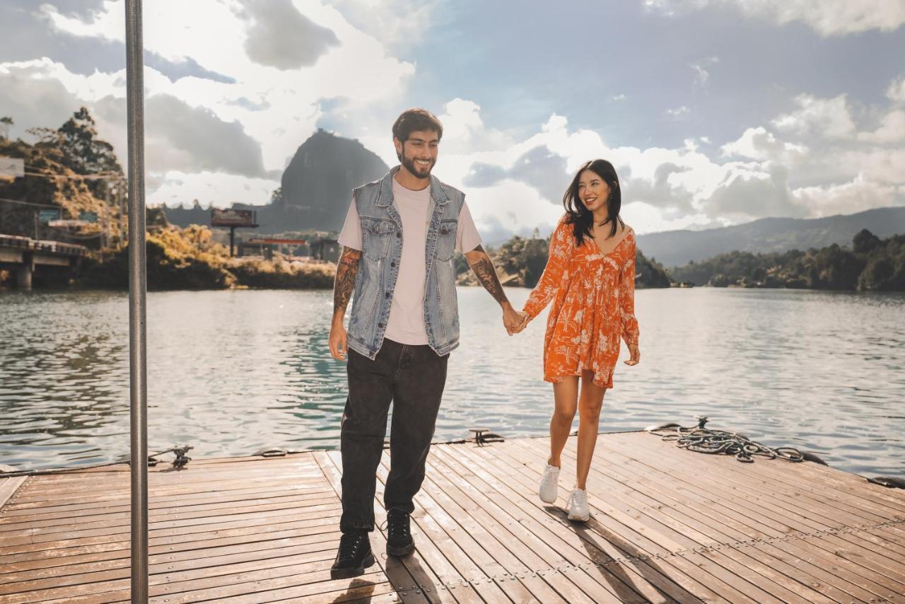 Cardinal Glamping Hotel Guatape Bagian luar foto